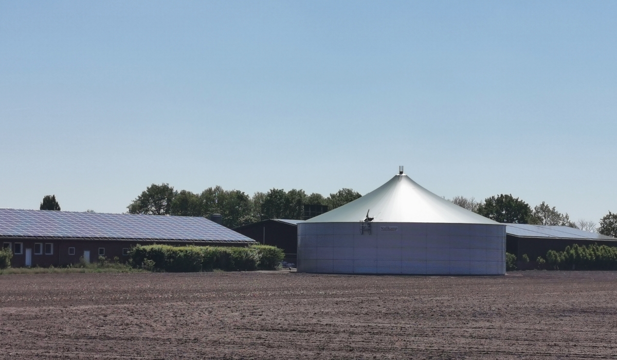 Güllehochbehälter für Bullengülle und Schweinegülle