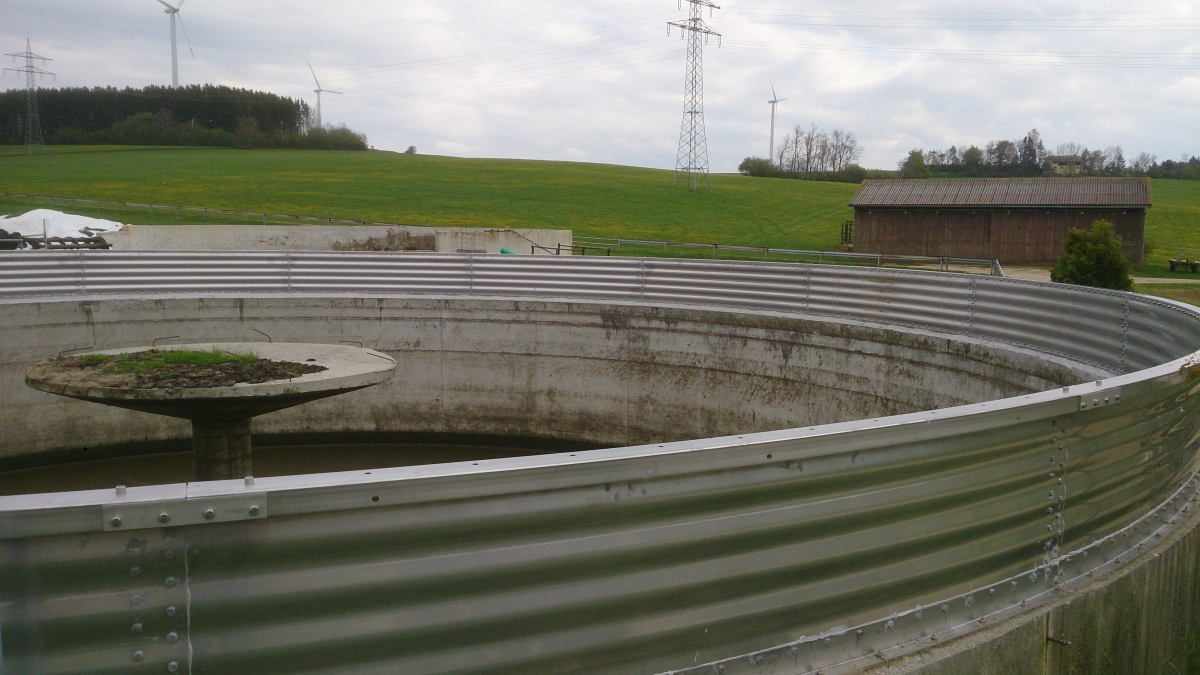 Güllebehälter erweitern