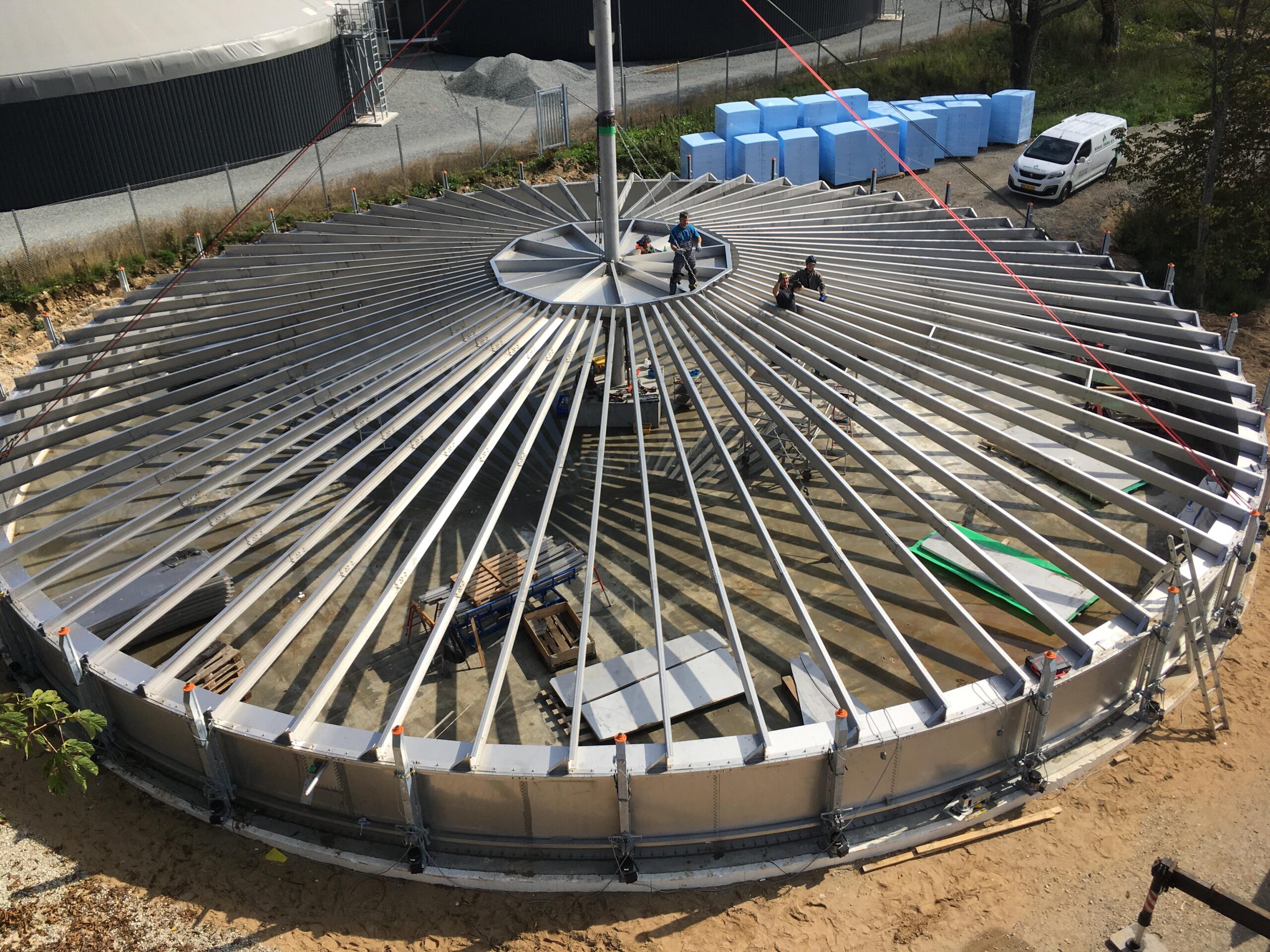 Dachbau für Lagertank aus hochwertigem Edelstahl