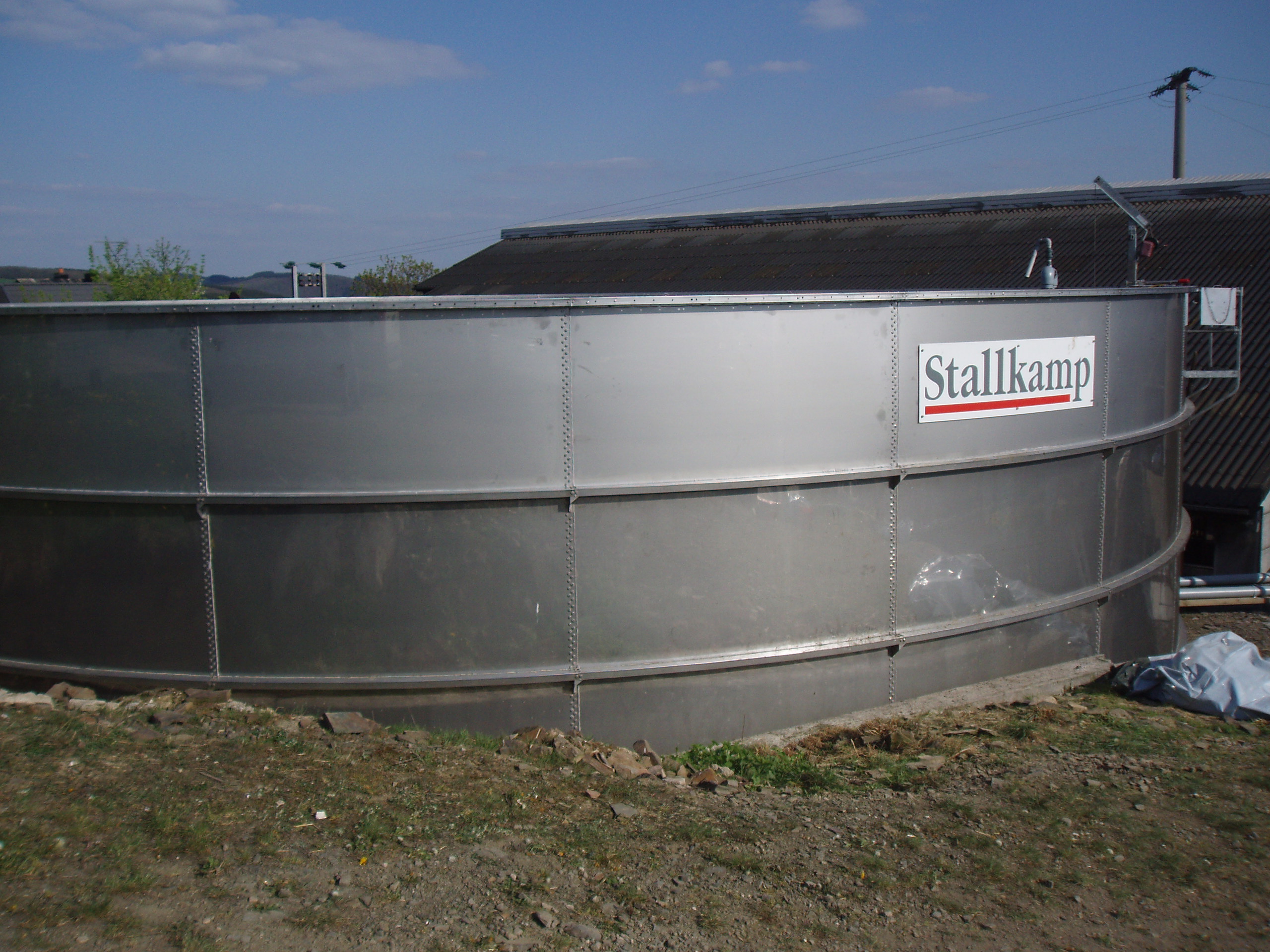 Gülle-Endlager eines Milchviehbetriebs