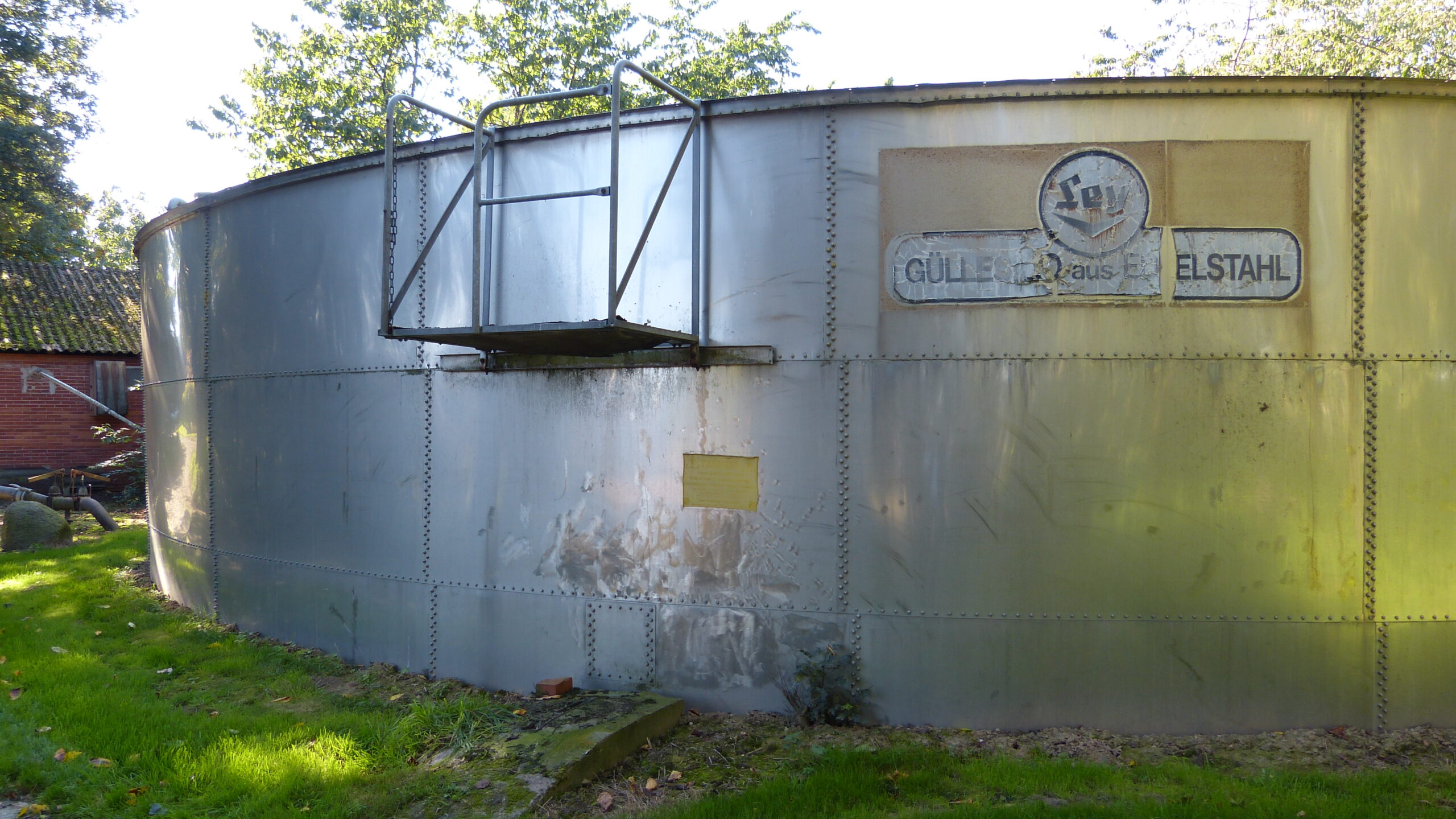 1985-Erster Edelstahlgüllebehälter